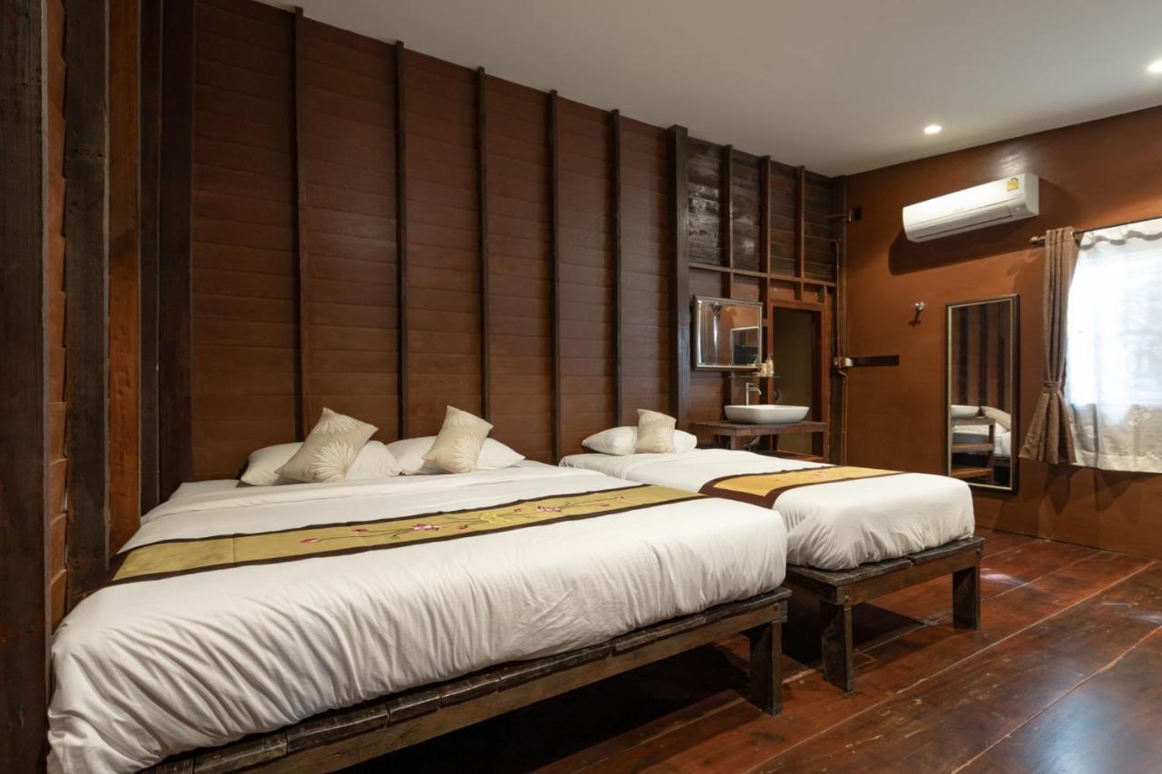 Reuan Vilawan Ratchaburi Exterior photo
