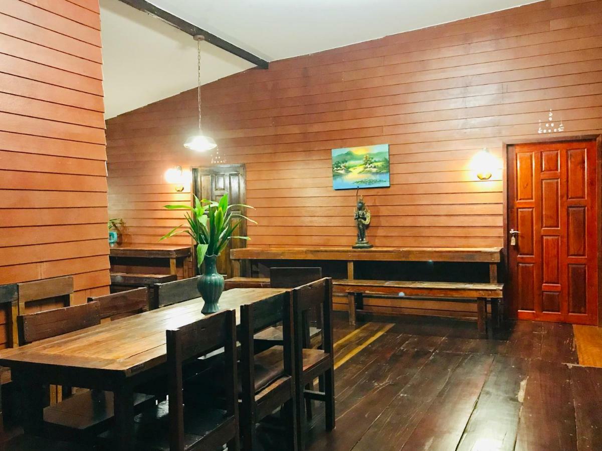 Reuan Vilawan Ratchaburi Exterior photo