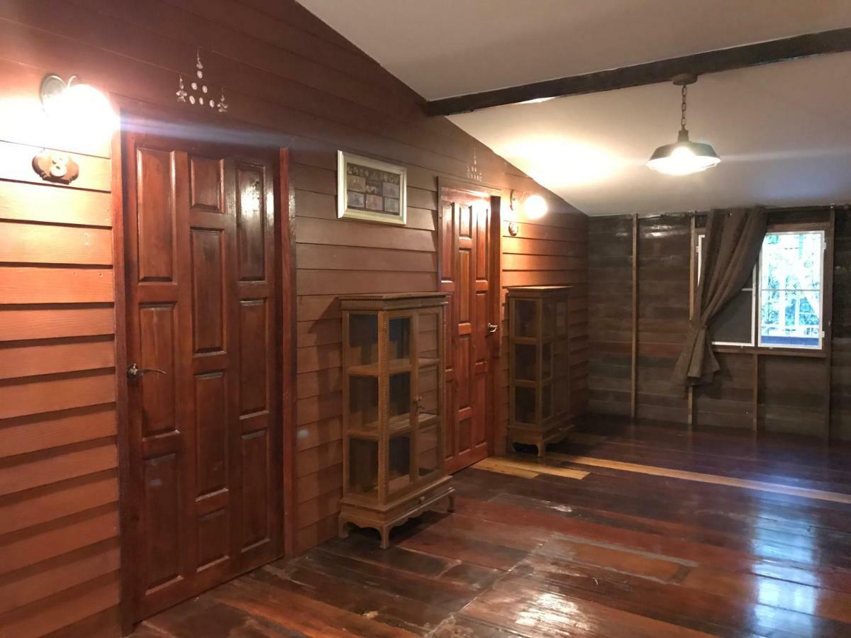 Reuan Vilawan Ratchaburi Exterior photo